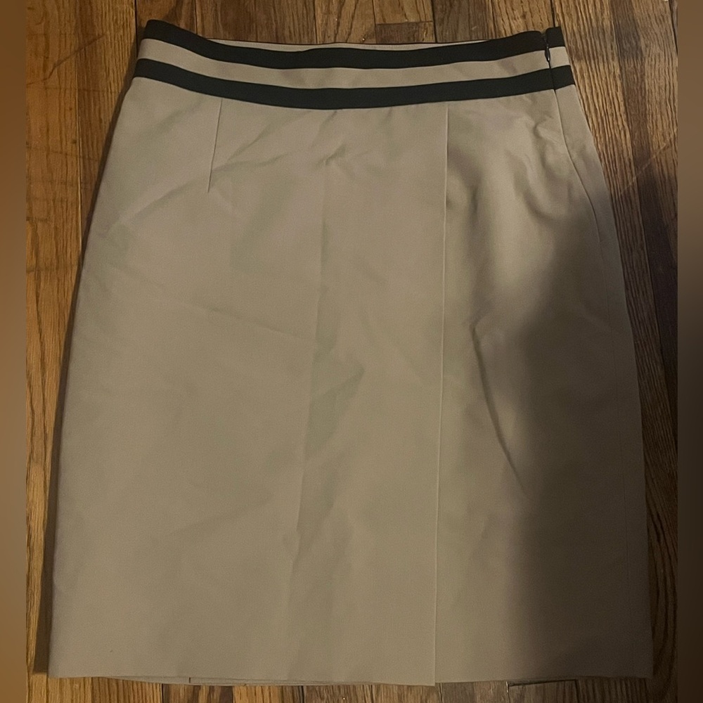 Worthington Tan Wrap Skirt with Black Accents